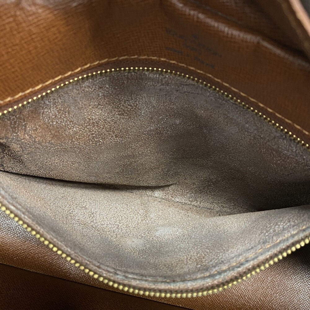 LOUIS VUITTON Brown Monogram Boulogne 30 Shoulder Bag - Picture 6 of 10